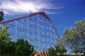 Steel Force lift hill